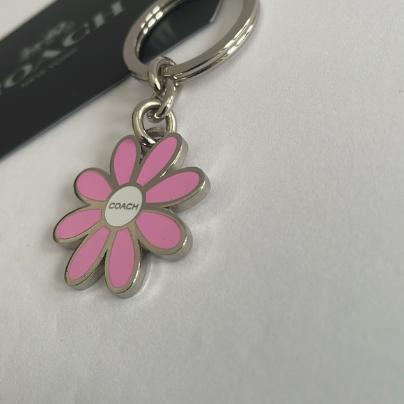 Coach Vintage Daisy Key Fob Bag Charm - Picture 4 of 5